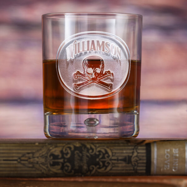 Locoluxe Skull & Bones Whiskey Glass – Gothic Rock Bar Tumbler